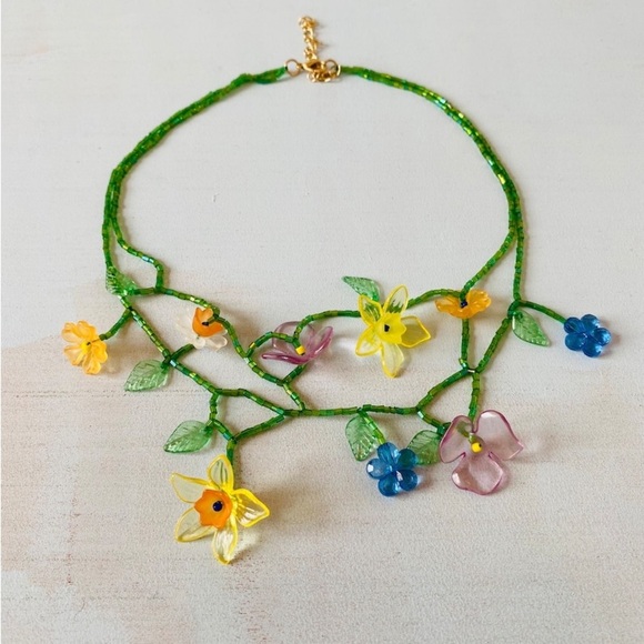 NWT. Zara Colorful Floral Necklace. - Picture 3 of 9
